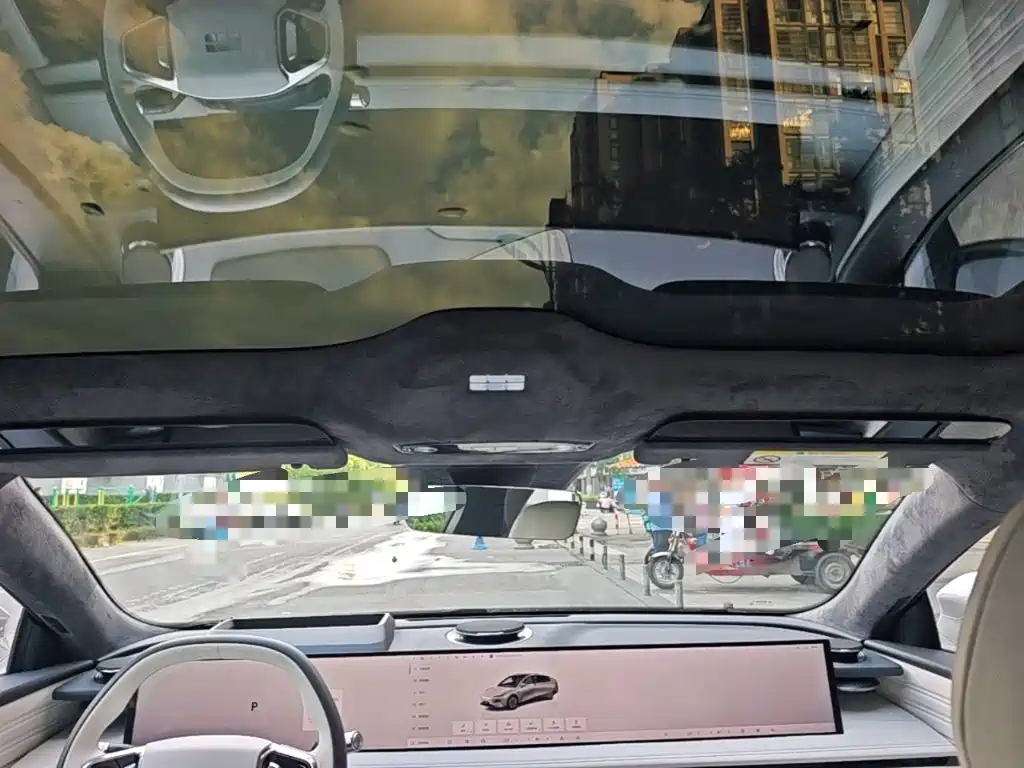 Geely Galaxy E8 2024 — фото 18