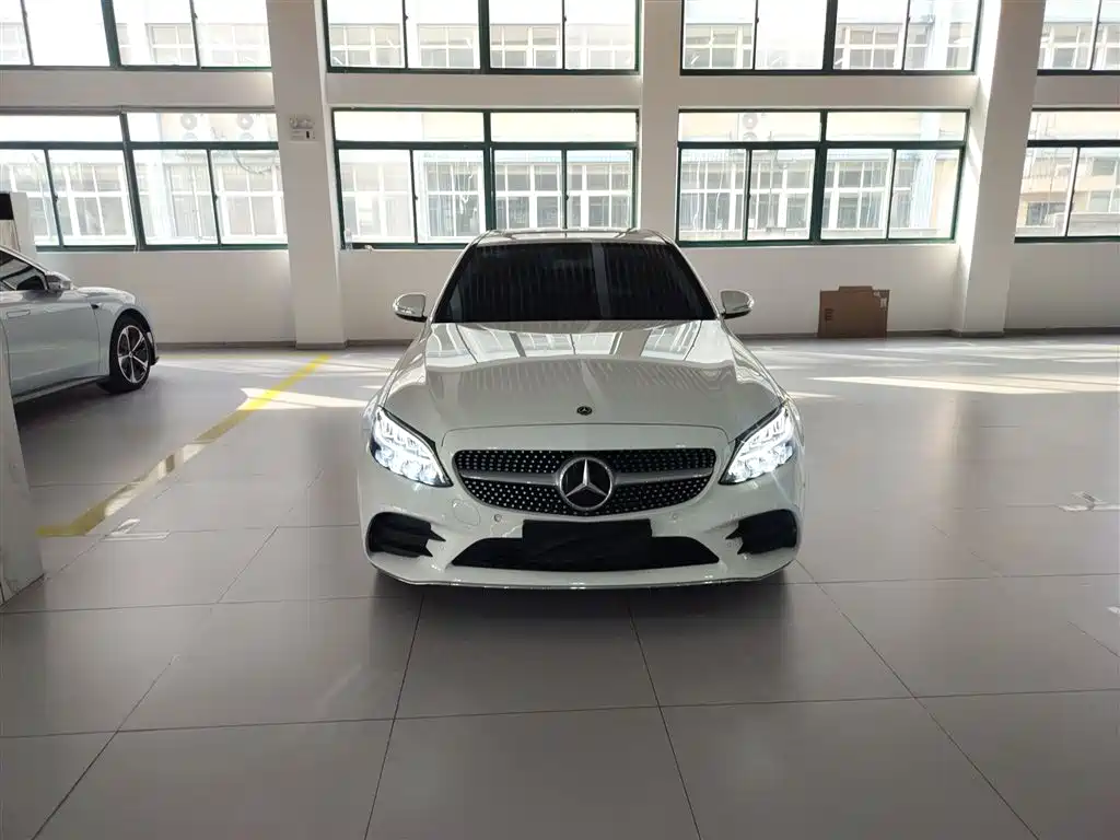Mercedes-Benz C-Class 2020 — фото 3