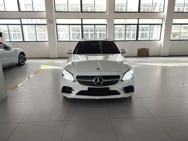 Mercedes-Benz C-Class 2020