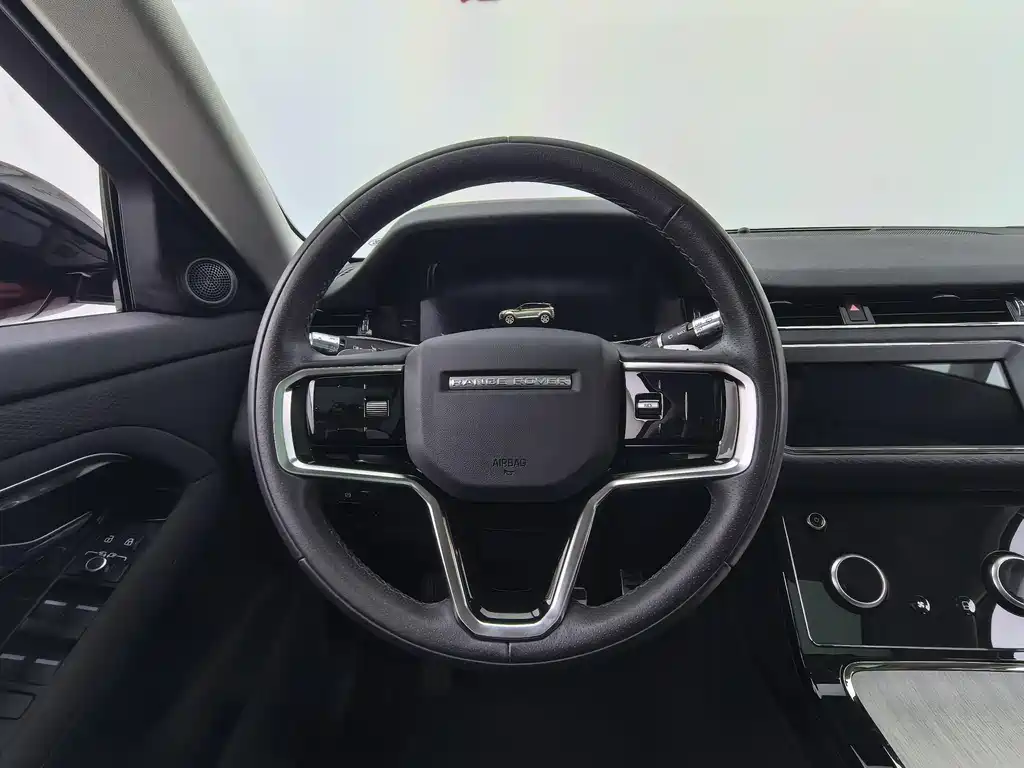 Land Rover Evoque 2022 — фото 9