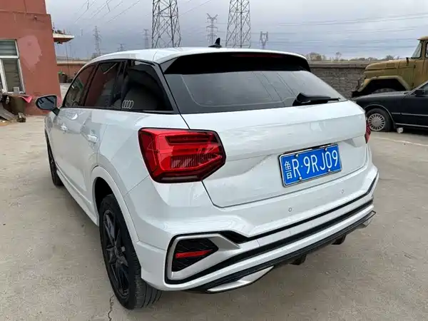 Audi Q2L 2022