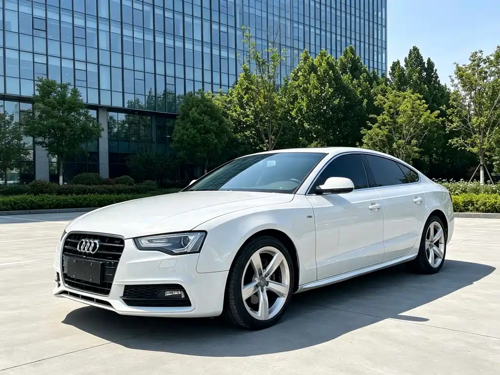 Audi A5 2017 — фото 1