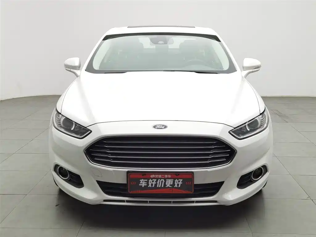 Ford Mondeo 2015 — фото 3