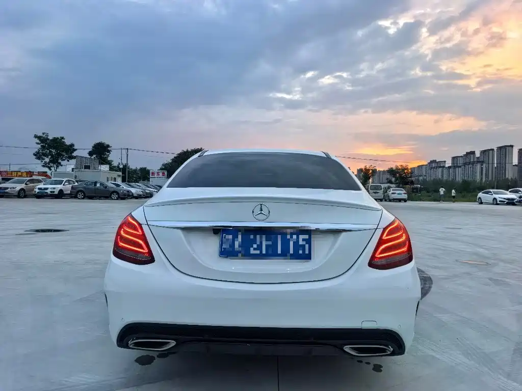 Mercedes-Benz C-Class 2018 — фото 8