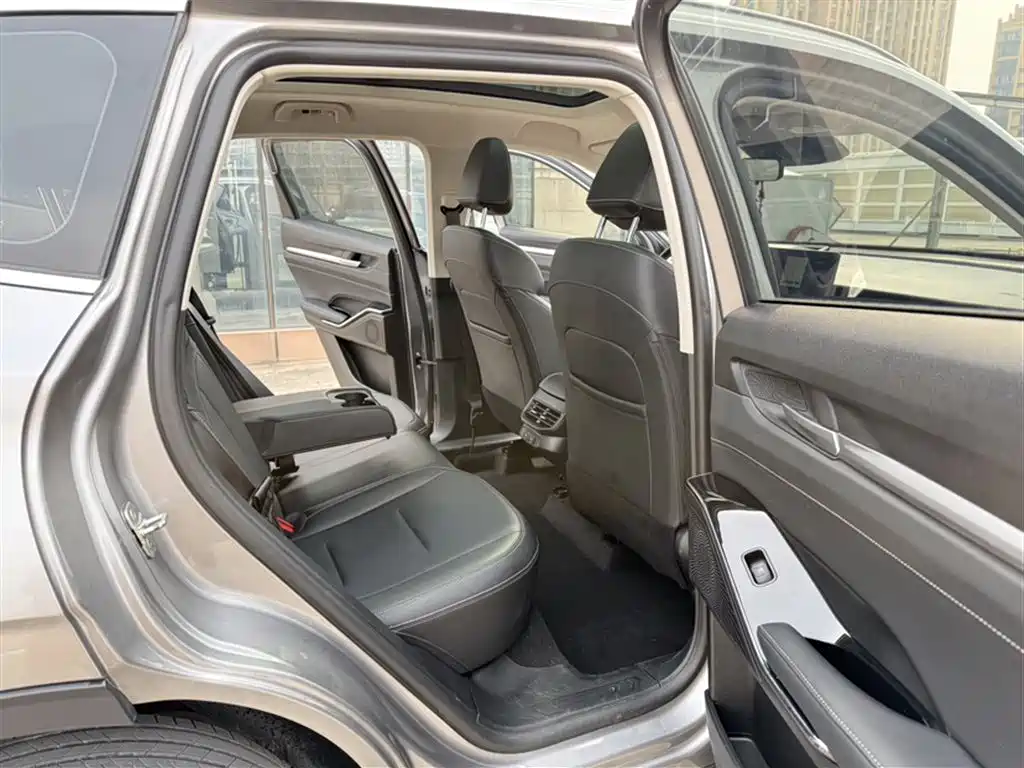 Haval H6 2023 — фото 19