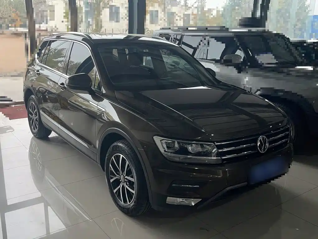 Volkswagen Tiguan L 2018 — фото 7