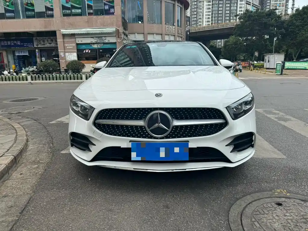 Mercedes-Benz A-Class 2020 — фото 2
