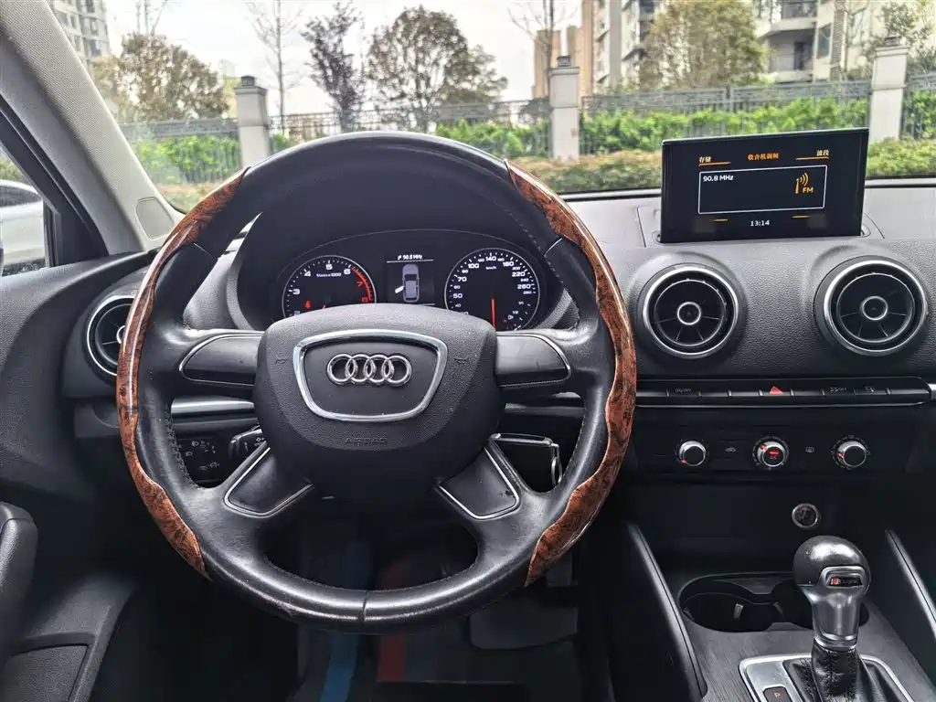 Audi A3 2016 — фото 22