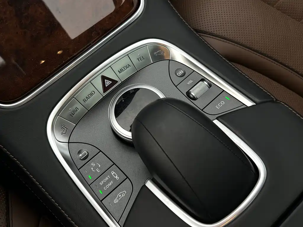 Mercedes-Benz S-Class 2013 — фото 11