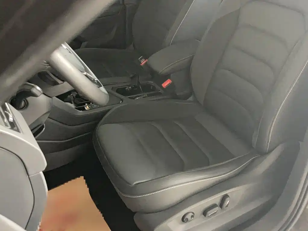 Volkswagen Tiguan L 2018 — фото 9