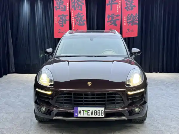 Porsche Macan 2014