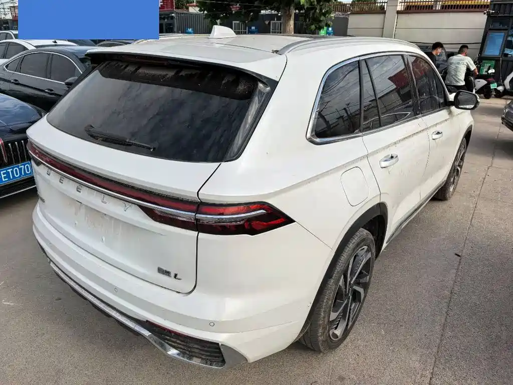 Geely Xingyue L 2022 — фото 10