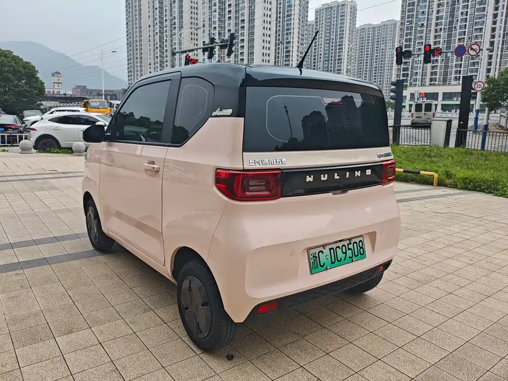 Wuling MINIEV 2021 — фото 5