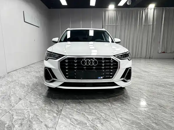 Audi Q3 2023