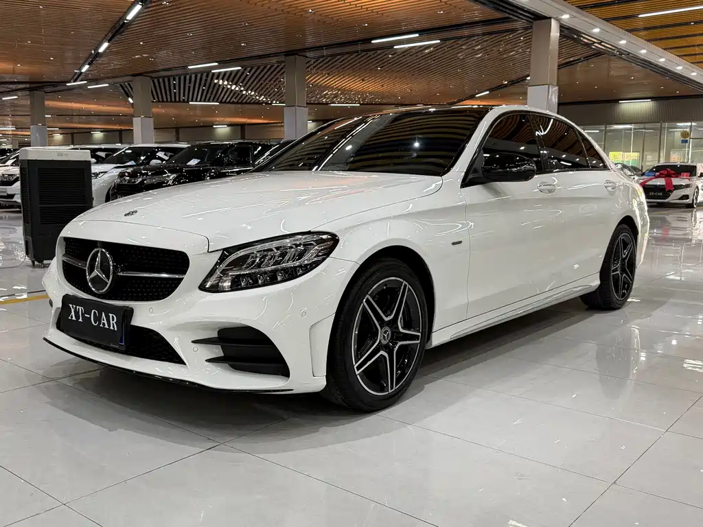 Mercedes-Benz C-Class 2020 — фото 1