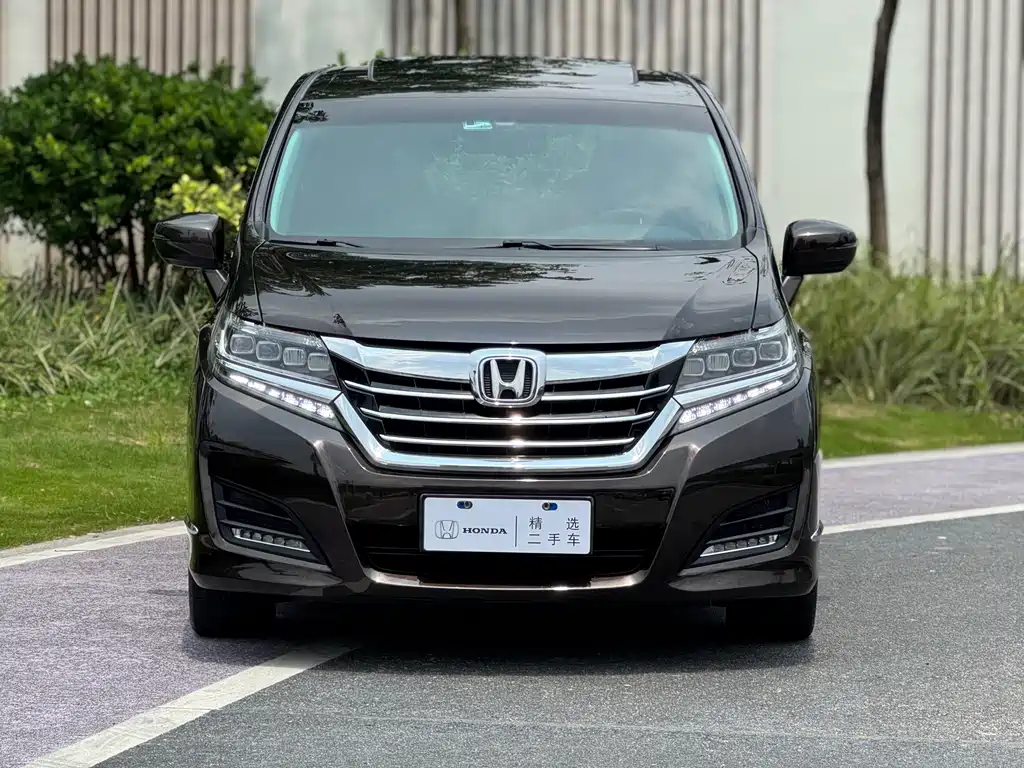 Honda Elysion 2017 — фото 2
