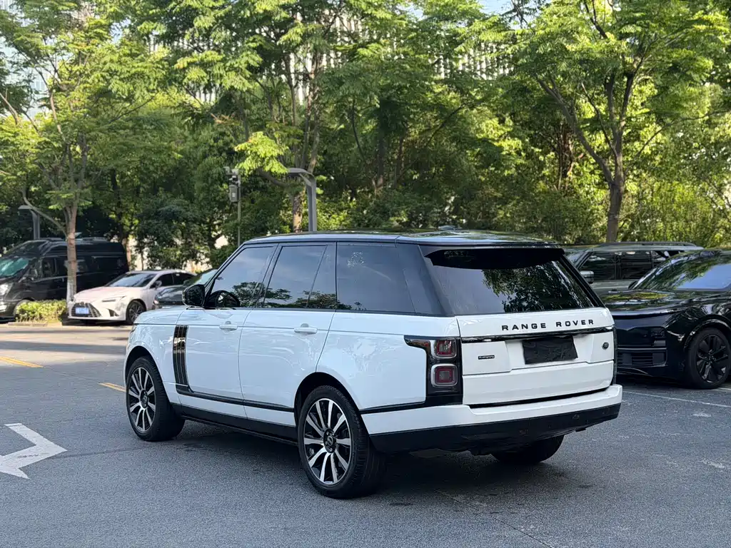 Land Rover Range Rover 2013 — фото 15