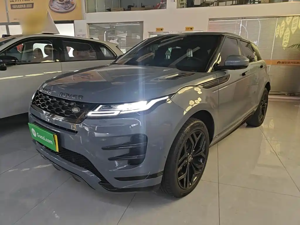 Land Rover Range Rover Evoque 2021 — фото 1