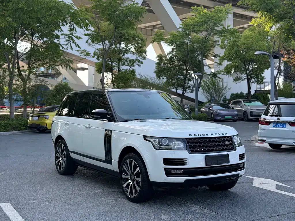 Land Rover Range Rover 2013 — фото 3