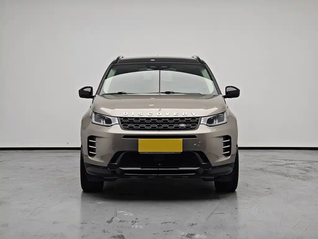 Land Rover Discovery Sport 2023 — фото 2