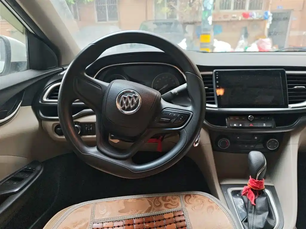 Buick Excelle 2015