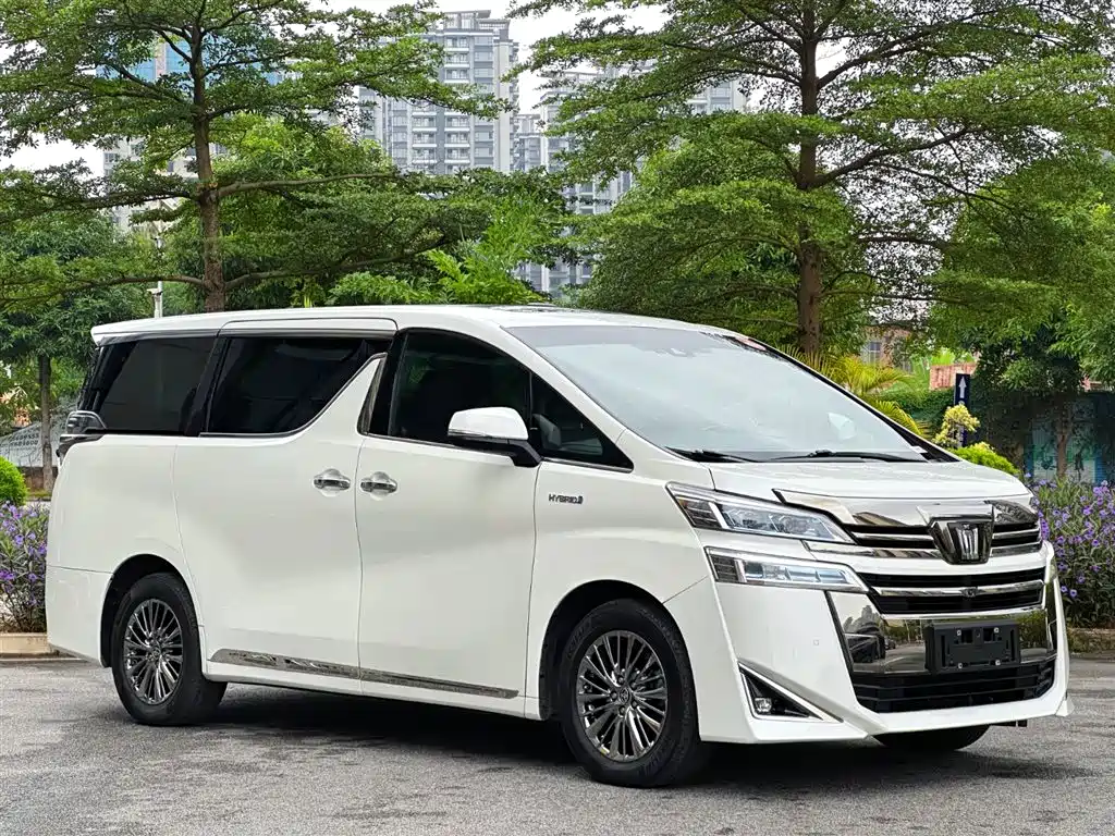 Toyota Vellfire 2019 — фото 3