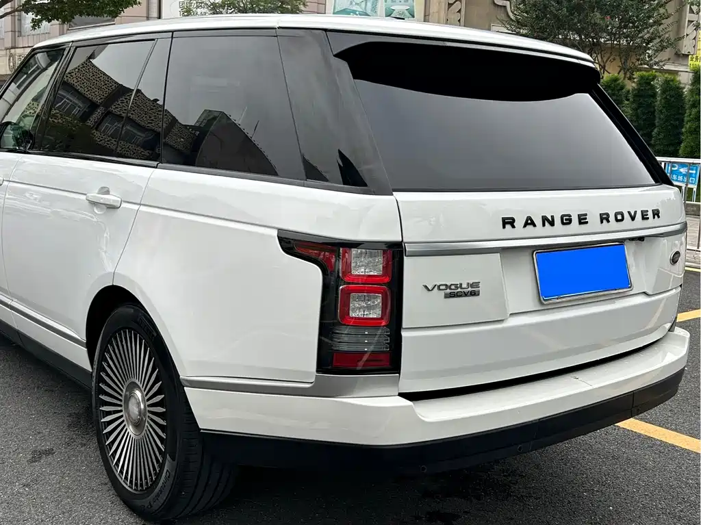 Land Rover Range Rover 2016 — фото 9