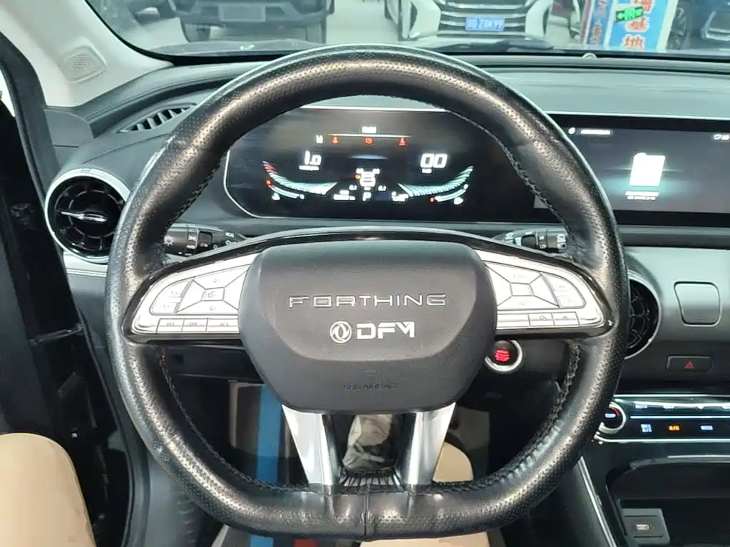 Dongfeng Fengxing T5 EVO 2022 — фото 11