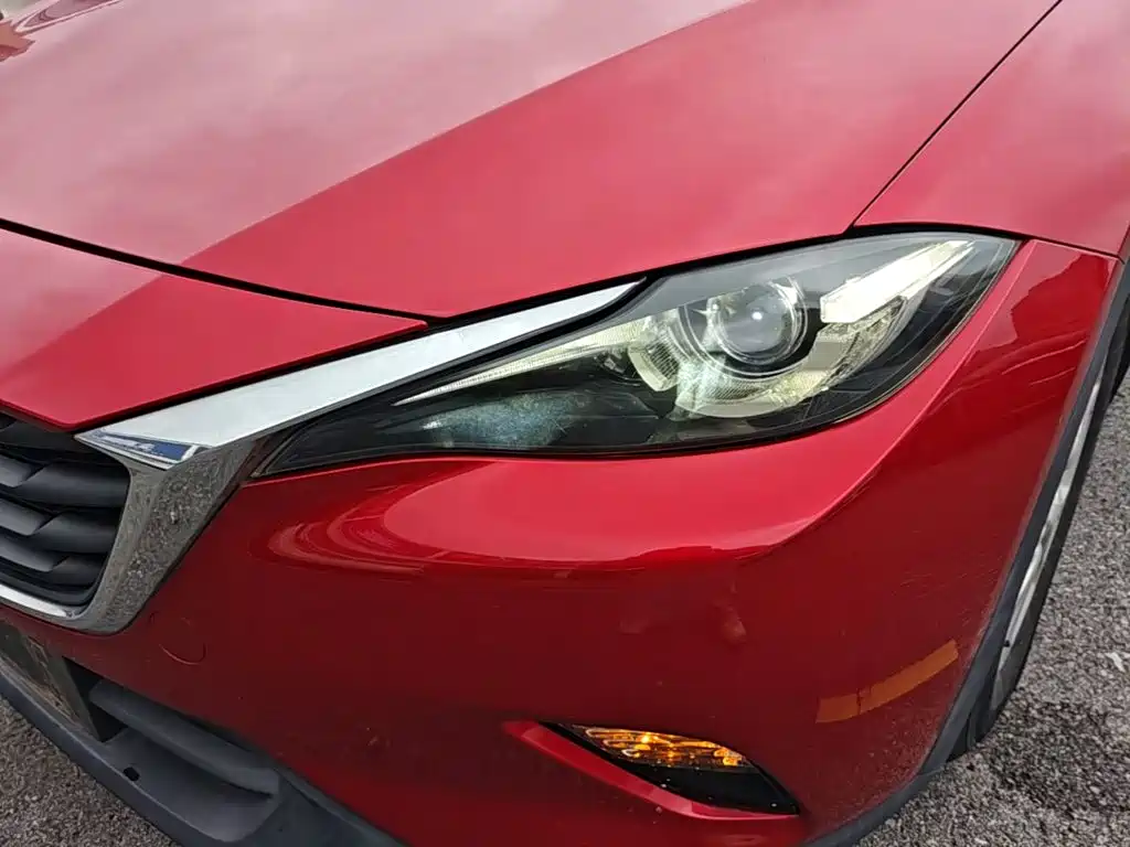 Mazda CX-4 2018 — фото 24