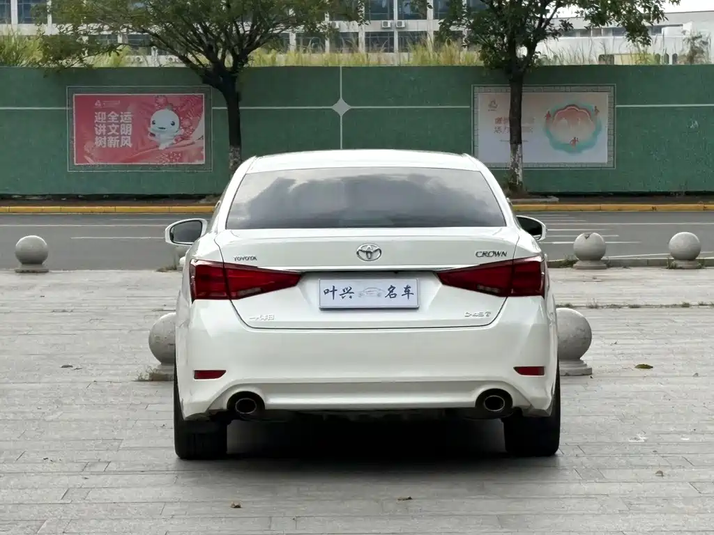 Toyota Crown 2019 — фото 13