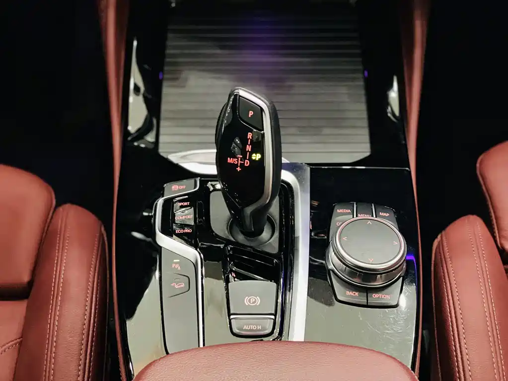 BMW X4 2019 — фото 10