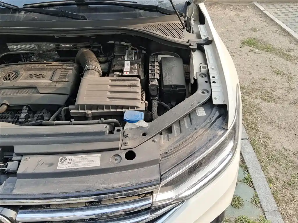 Volkswagen Tiguan L 2022 — фото 23
