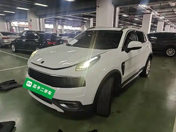 Lynk & Co 01 2019