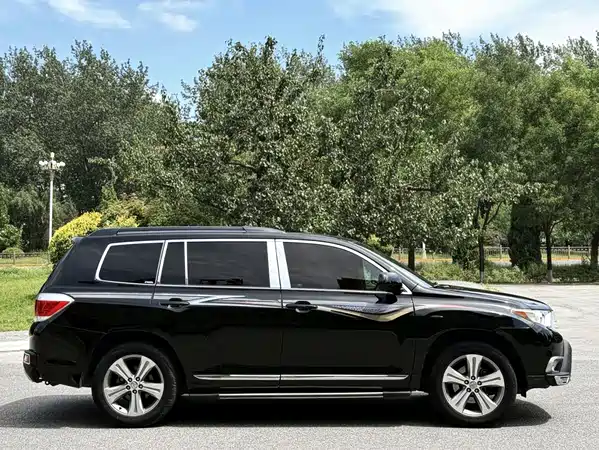 Toyota Highlander 2015