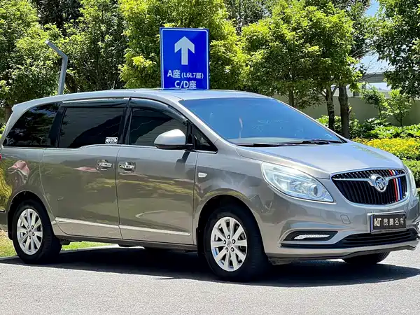Buick GL8 2018