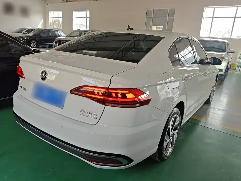 Volkswagen Bora 2024