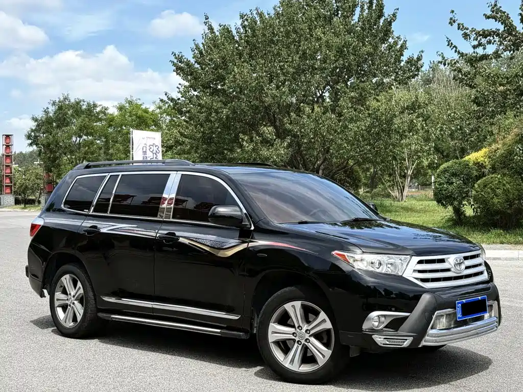 Toyota Highlander 2015 — фото 5