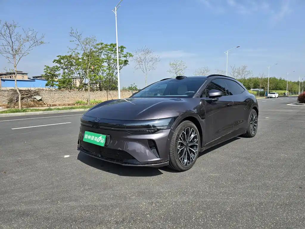 Zeekr 007 GT 2025