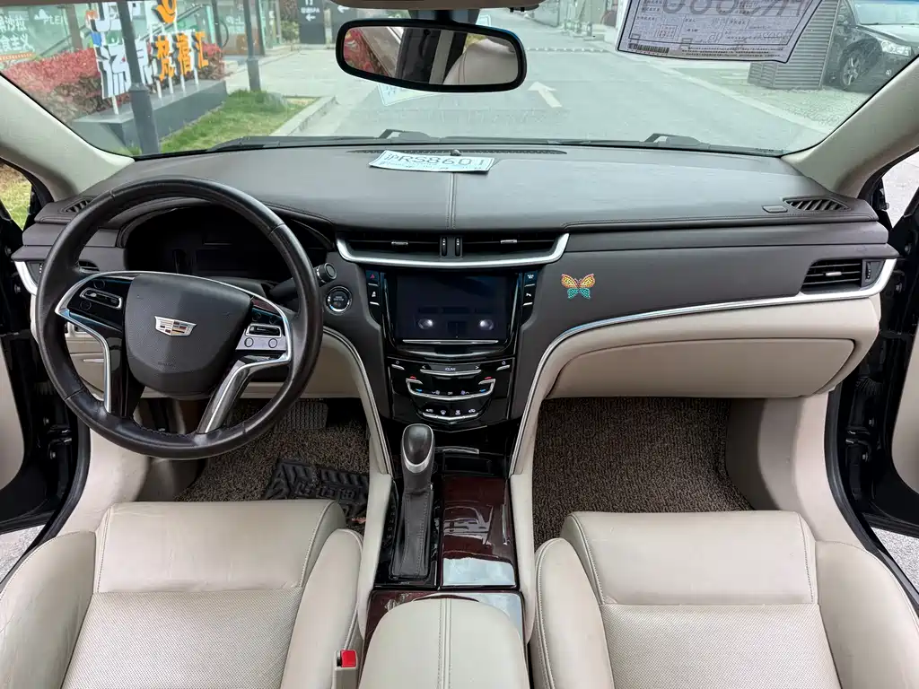 Cadillac XTS 2016 — фото 8