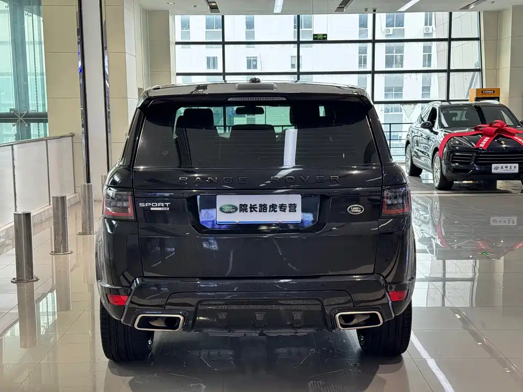 Land Rover Range Rover Sport 2017 — фото 16