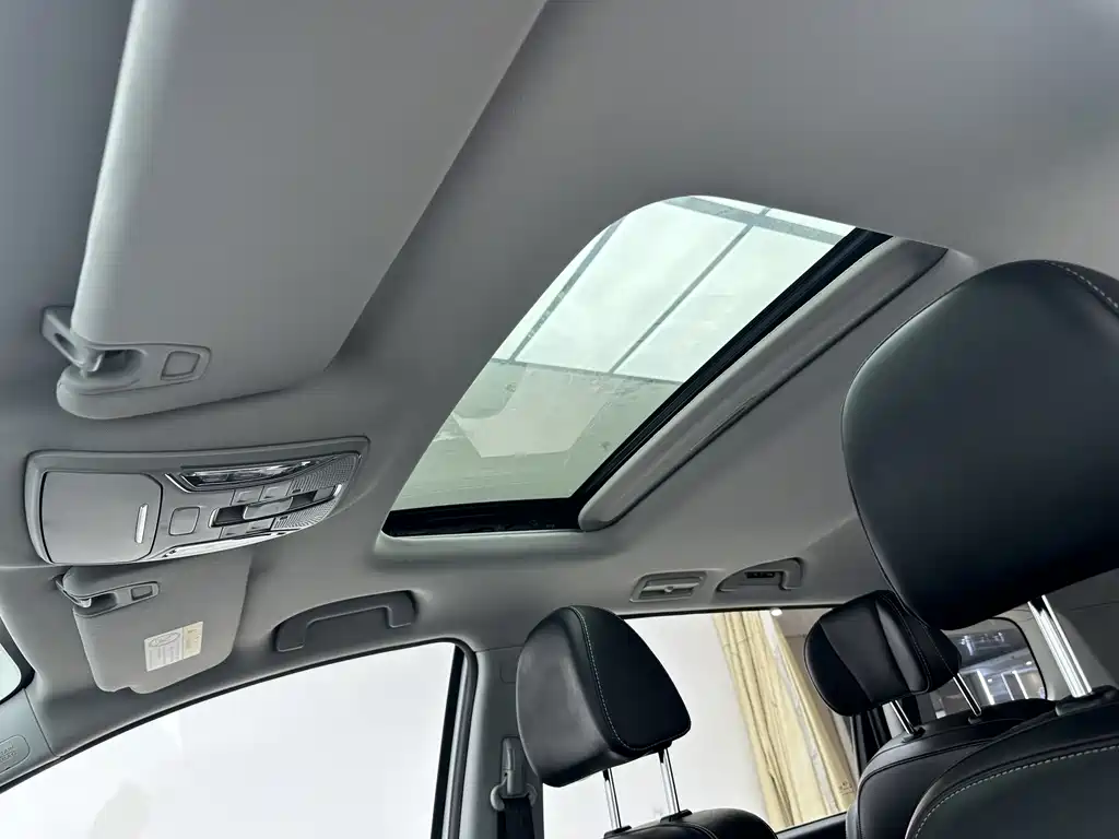 GAC Motor Trumpchi M6 2023 — фото 13