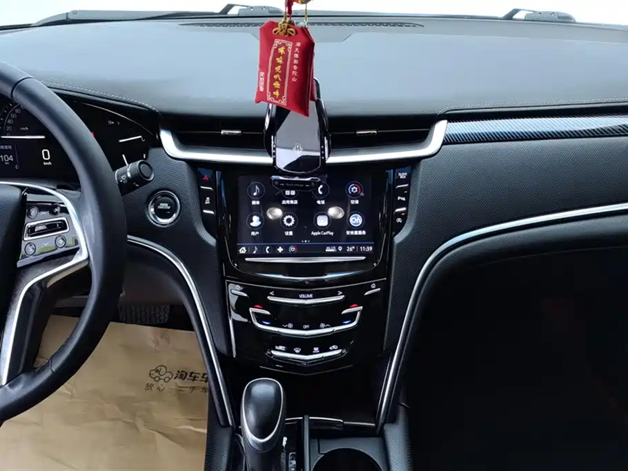 Cadillac XTS 2019 — фото 13