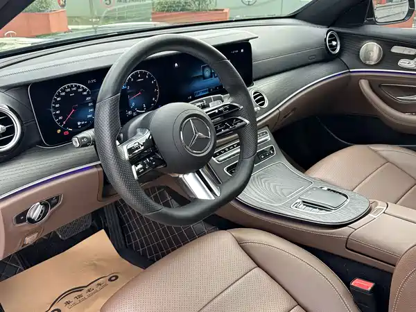 Mercedes-Benz E-Class 2021