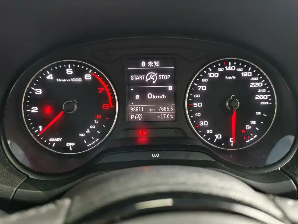 Audi Q2L 2020 — фото 9