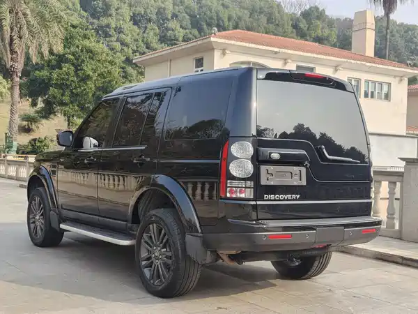 Land Rover Discovery 2017