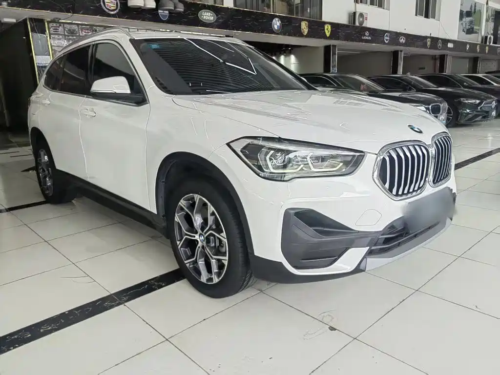 BMW X1 2021 — фото 10