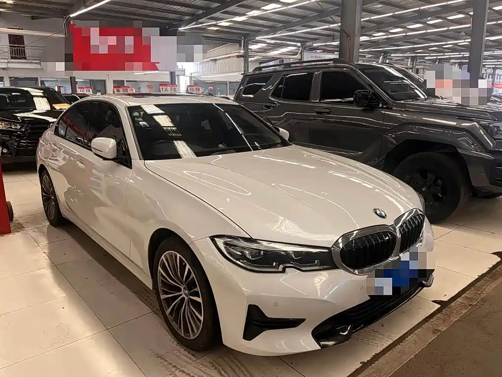 BMW 3 Series 2021