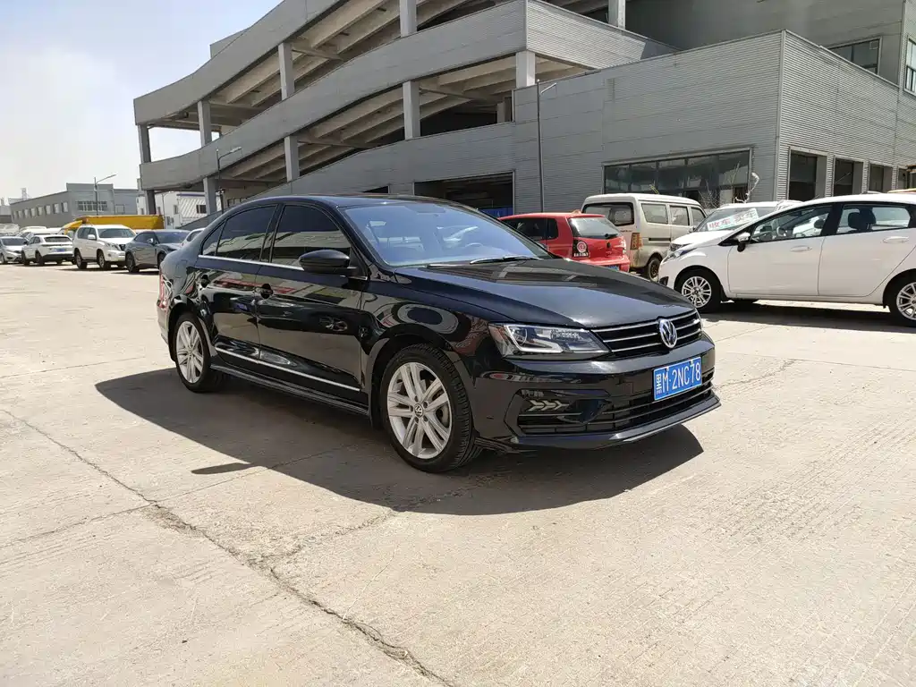 Volkswagen Sagitar 2019