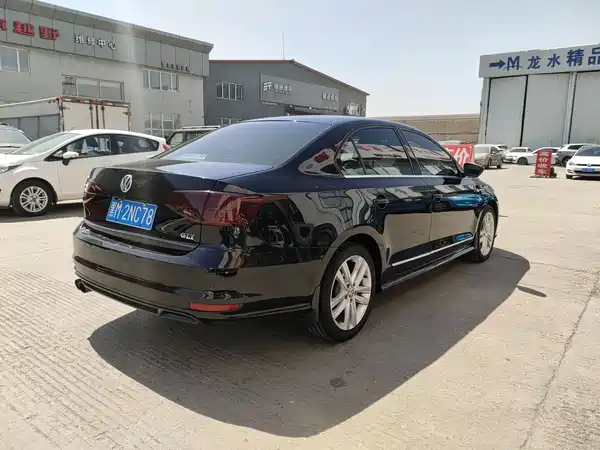 Volkswagen Sagitar 2019
