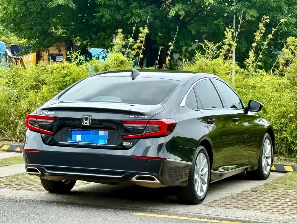 Honda Accord 2022 — фото 4